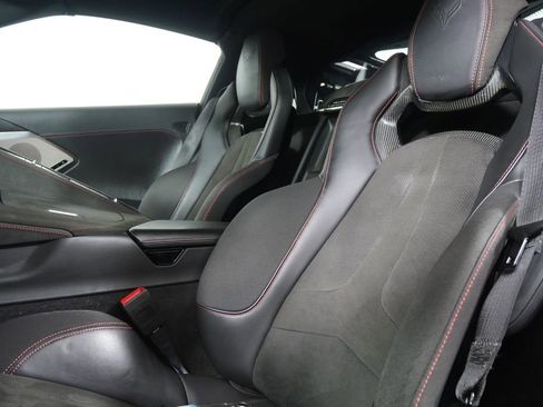 Used 2020 Chevrolet Corvette Stingray Premium Cpe w/ 3LT Preferred Equipment Group image 13