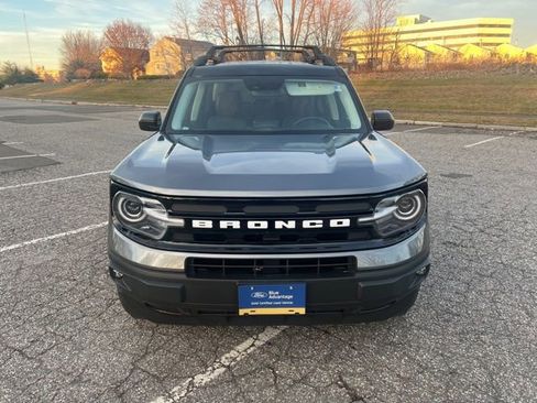 Used 2023 Ford Bronco Sport Outer Banks w/ Tech Package image 2