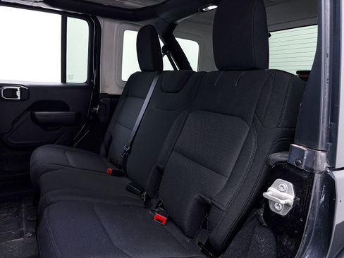 Used 2023 Jeep Wrangler Sport S image 35