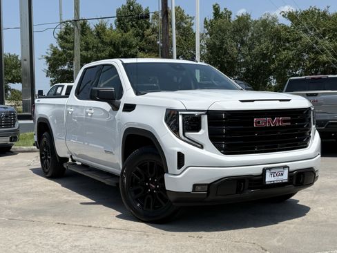 Used 2024 GMC Sierra 1500 Elevation AWD/4WD image 2