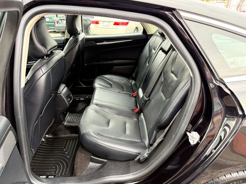 Used 2019 Ford Fusion Energi Titanium image 29