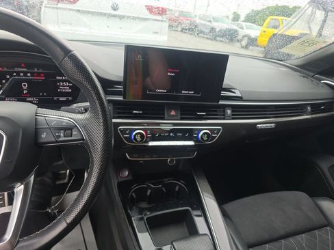 Used 2022 Audi S5 Premium Plus w/ Premium Plus Package AWD/4WD image 4