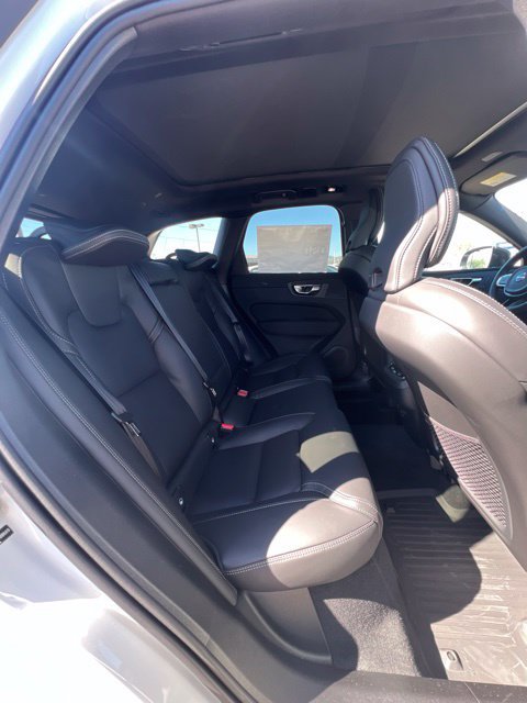 Certified 2026 Volvo XC60 B5 Ultra AWD/4WD image 31