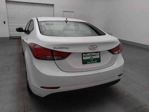 Used 2015 Hyundai Elantra SE FWD image 6