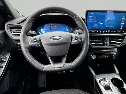 Certified 2023 Ford Escape ST-Line Select w/ Tech Pack #2 AWD/4WD image 5
