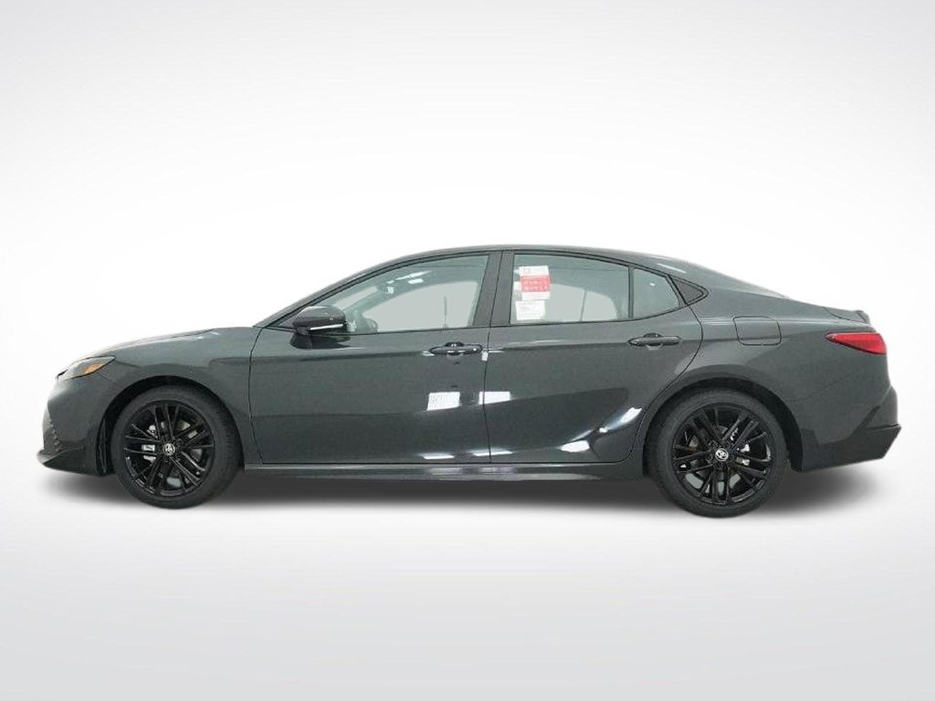 Used 2026 Toyota Camry SE FWD image 23