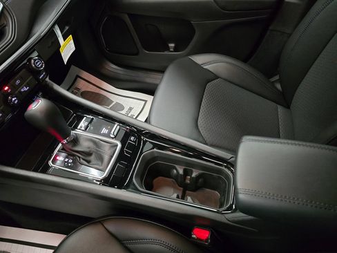 New 2026 Jeep Compass Latitude AWD/4WD image 23