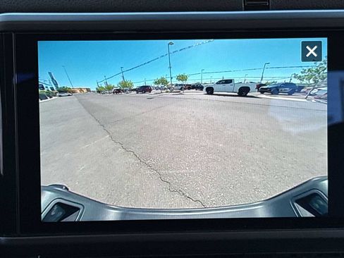 Used 2025 Jeep Gladiator Sport image 26