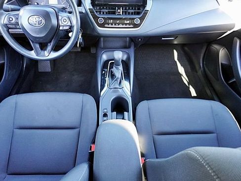 Used 2024 Toyota Corolla LE FWD image 19