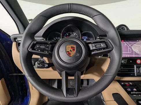 New 2026 Porsche Macan AWD/4WD image 36