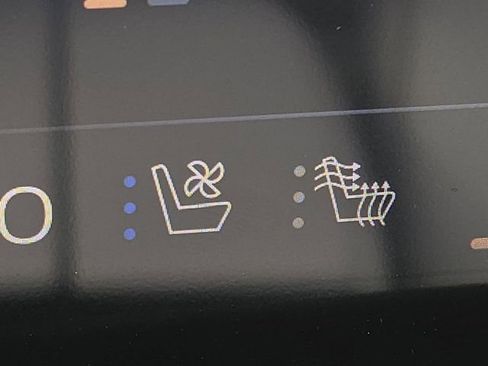 New 2026 Buick Envision Avenir image 8