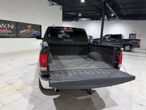 Used 2016 RAM 1500 Lone Star RWD image 13