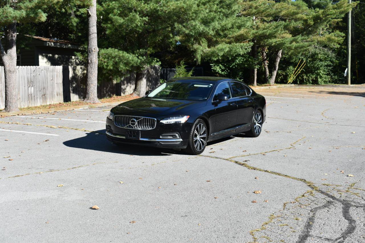 Used 2023 Volvo S90 B6 Plus AWD/4WD image 2