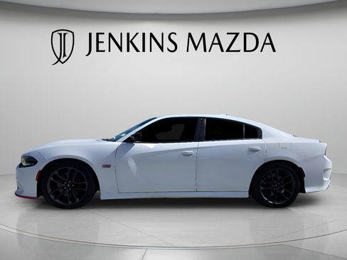 Used 2023 Dodge Charger Scat Pack w/ Technology Group RWD image 6