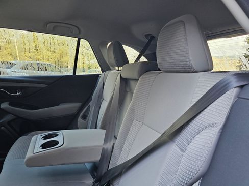 Used 2023 Subaru Outback Premium image 19