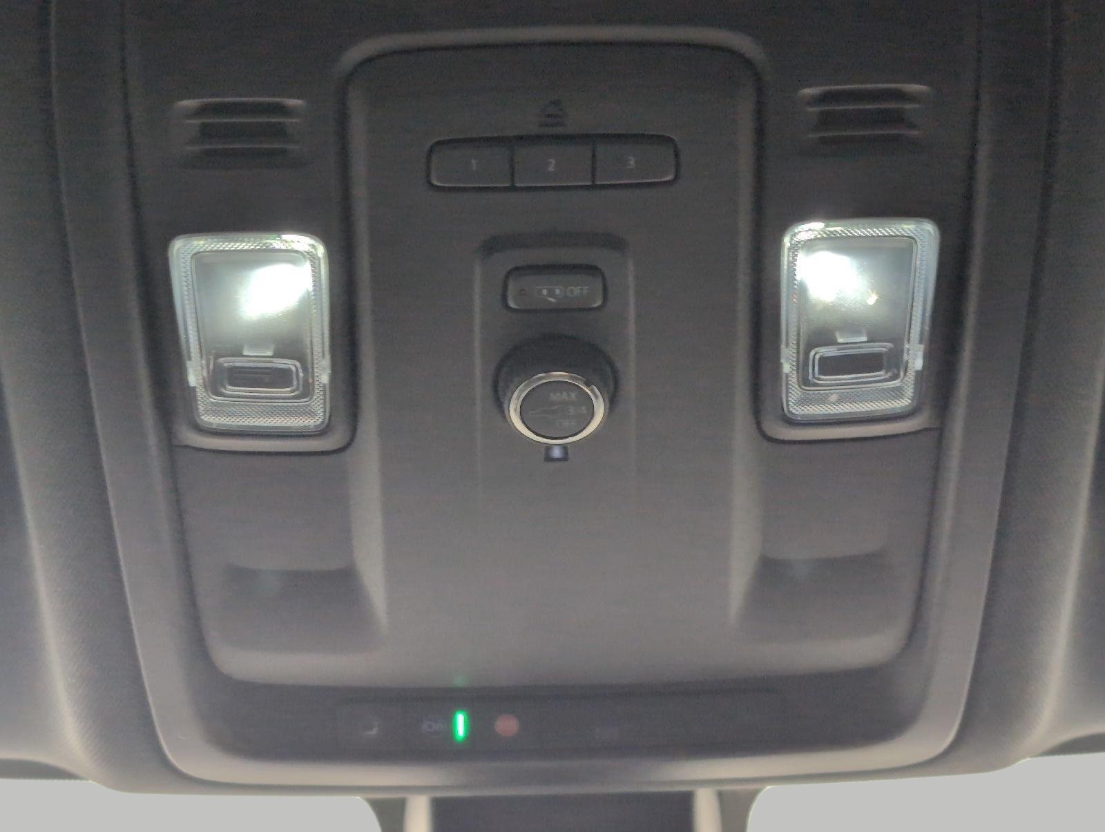 Used 2021 Chevrolet Tahoe LT AWD/4WD image 18