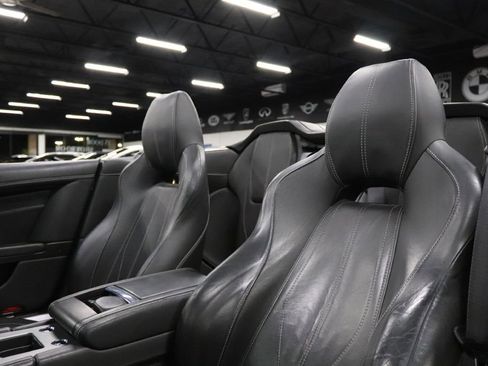 Used 2013 Aston Martin DB9 Volante image 19