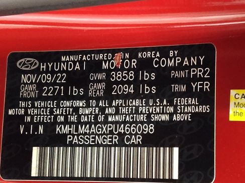 Used 2023 Hyundai Elantra SEL FWD image 33