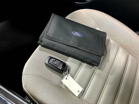 Used 2018 Ford Fusion S image 32