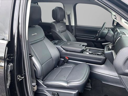Used 2026 Ford Expedition Max Platinum w/ Driver's Package AWD/4WD image 7