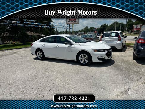 Used 2023 Chevrolet Malibu LS FWD image 1