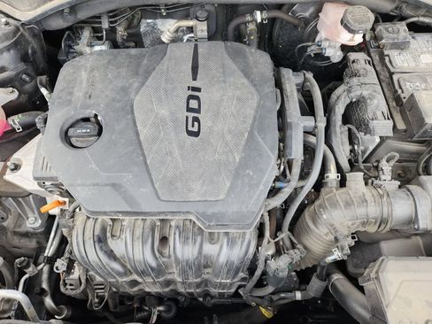 Certified 2024 Kia Sorento S FWD image 31