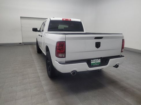 Used 2016 RAM 1500 Express RWD image 5