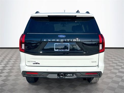 New 2025 Ford Expedition Max Active image 5