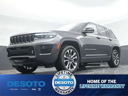 New 2025 Jeep Grand Cherokee Overland w/ Adv Protech Group III AWD/4WD image 20