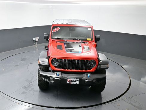 Used 2024 Jeep Wrangler Unlimited Rubicon 4xe image 42