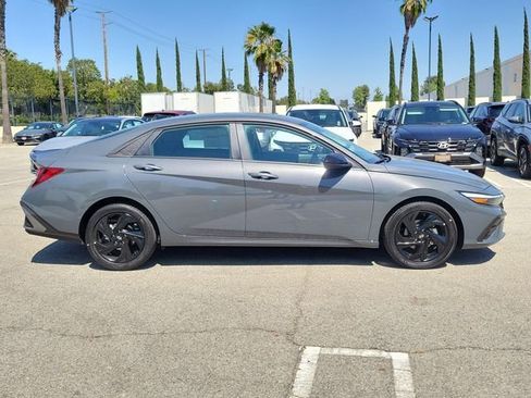 New 2026 Hyundai Elantra Sport FWD image 29