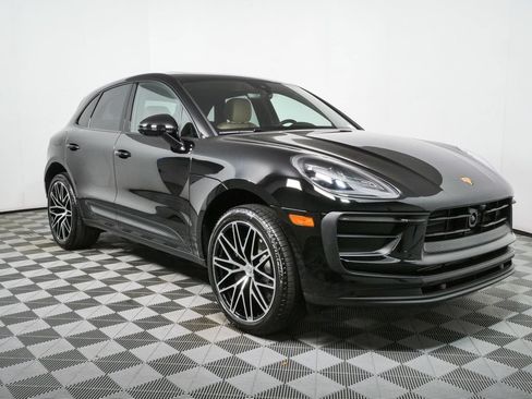New 2026 Porsche Macan Turbo AWD/4WD image 28
