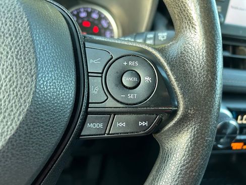Used 2019 Toyota RAV4 XLE w/ All Weather Liner Package AWD/4WD image 19