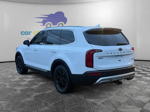 Used 2021 Kia Telluride EX image 3