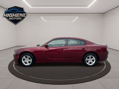 Used 2020 Dodge Charger SXT w/ Leather Interior Group image 3