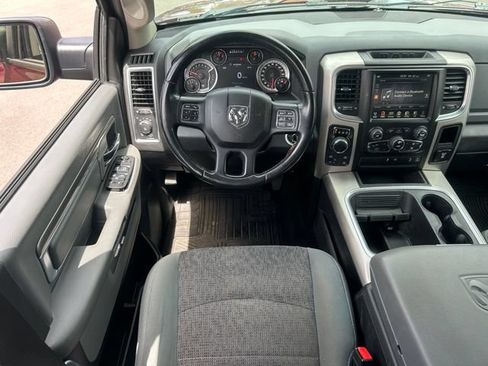 Used 2017 RAM 1500 Big Horn AWD/4WD image 28