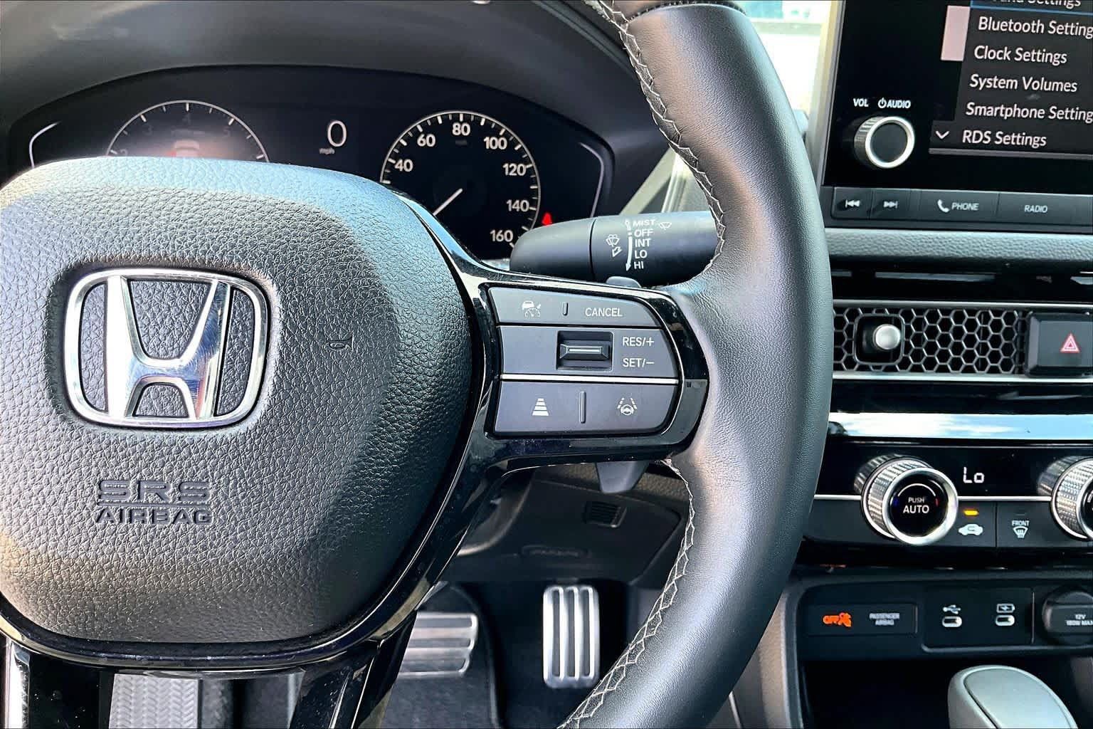 Used 2025 Honda Civic Sport image 25