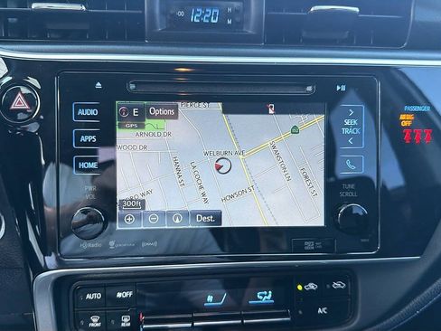 Used 2019 Toyota Corolla XSE FWD image 9