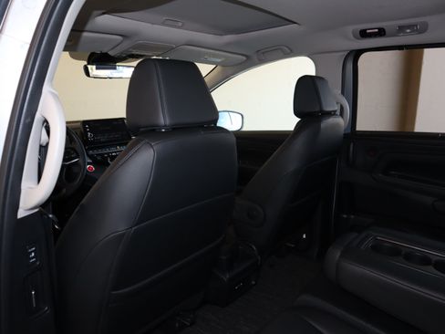 Used 2025 Honda Odyssey EX-L image 37