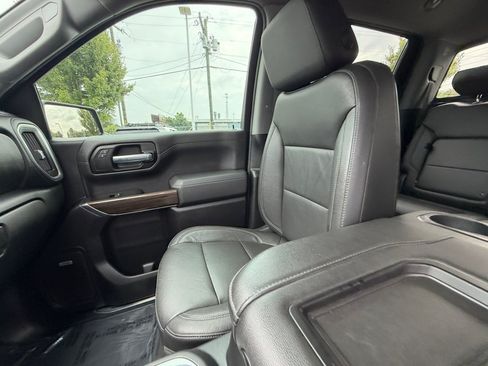 Used 2020 Chevrolet Silverado 1500 LT Trail Boss AWD/4WD image 32