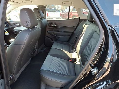 New 2026 Chevrolet Trax LT w/ Driver Confidence Package image 7