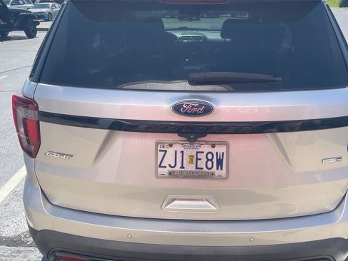 Used 2016 Ford Explorer Sport w/ Equipment Group 401A AWD/4WD image 3