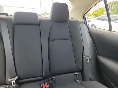 Used 2022 Toyota Corolla LE FWD image 21