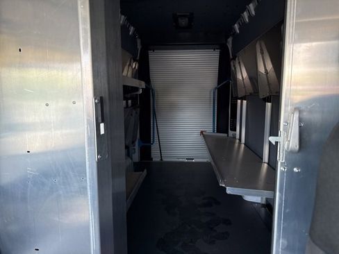 Used 2024 RAM ProMaster 3500 w/ Delivery Van Package image 24
