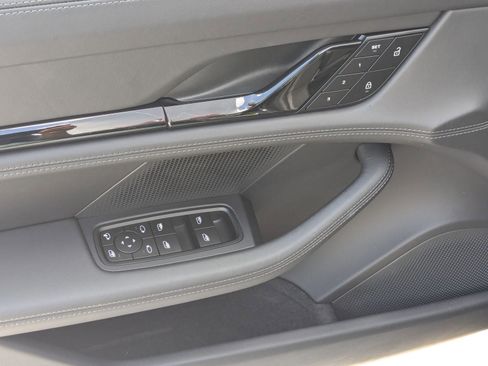 New 2024 Porsche Taycan 4S image 13