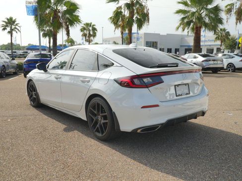 Used 2024 Honda Civic Sport Touring image 7