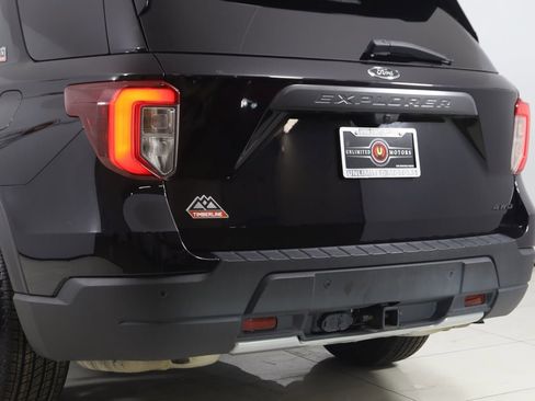 Used 2022 Ford Explorer Timberline image 25
