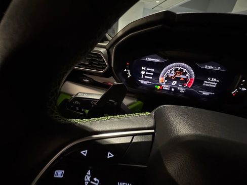 Used 2020 Lamborghini Urus image 53