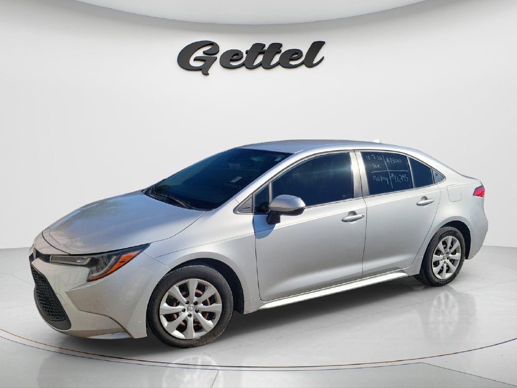 Used 2020 Toyota Corolla LE FWD image 1