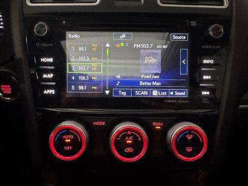 Used 2017 Subaru Forester 2.5i Touring AWD/4WD image 31